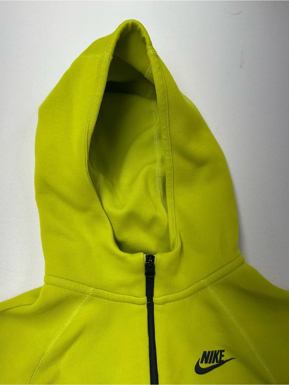 Nike Tech Sweatsuit Youth Boy Large Volt Green Joggers Hoodie Fleece Active